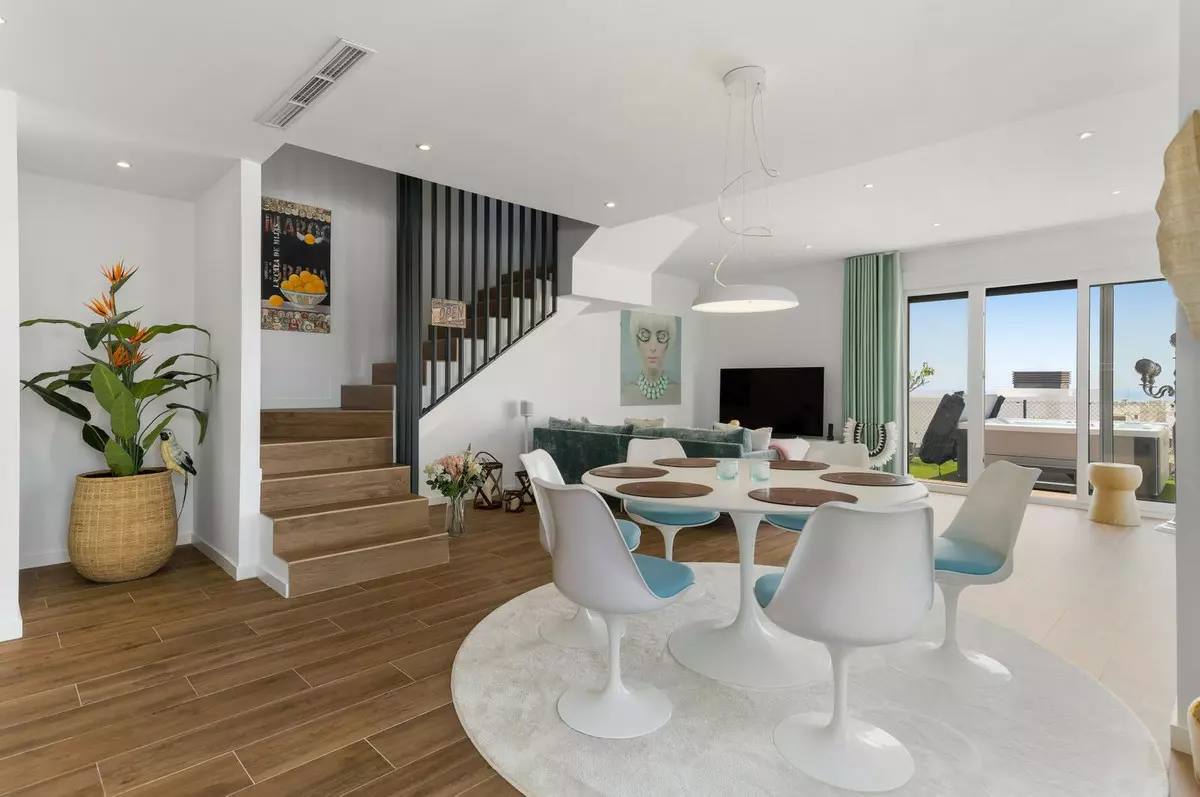 3-bedroom Villa In Mijas, Spain (158 M²)
