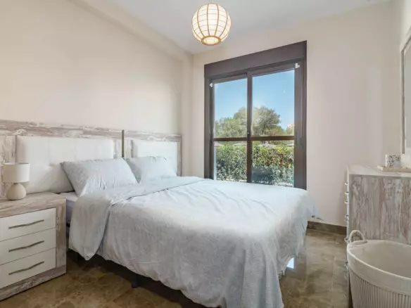 2-bedroom Apartment In Estepona, Spain (97 M²)