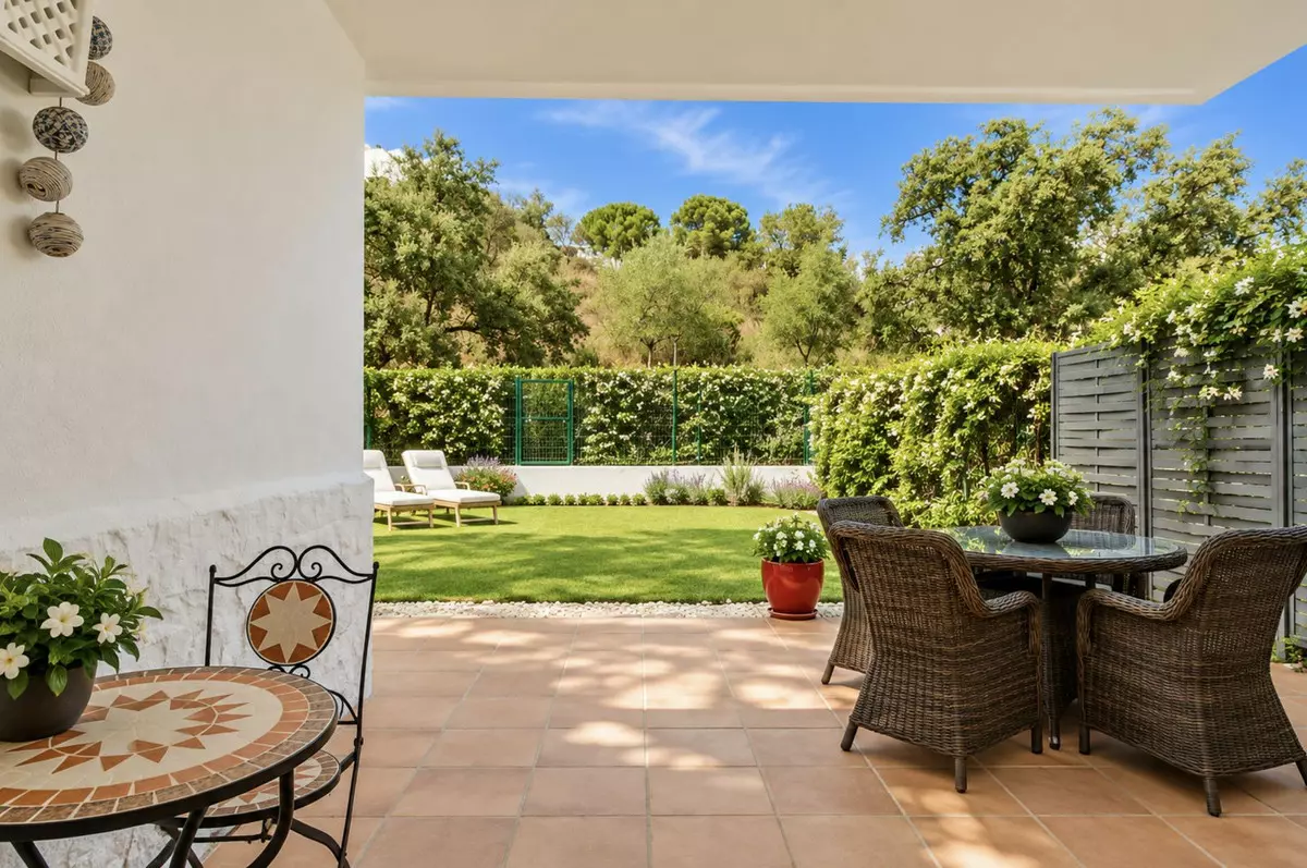 2-bedroom Apartment In Estepona, Spain (96 M²)