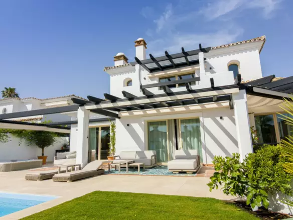 5-bedroom Villa In Marbella, Spain (390 M²)