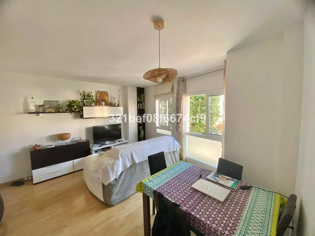 1-bedroom Apartment In Málaga, Spain (63 M²)