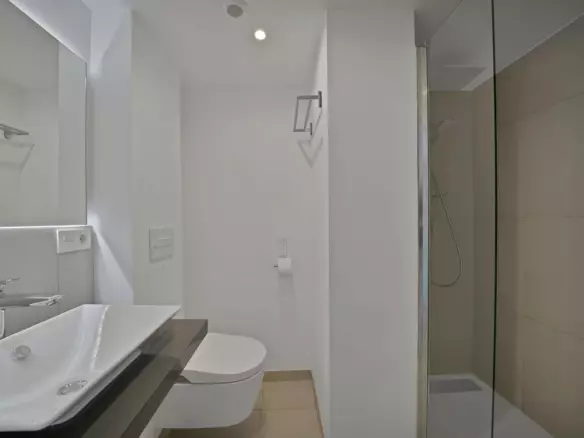2-bedroom Apartment In Benalmádena, Spain (120 M²)
