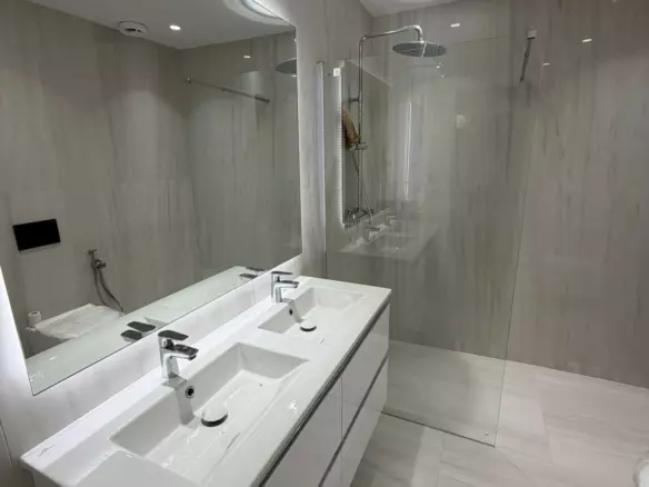 3-bedroom Apartment In Estepona, Spain (135 M²)