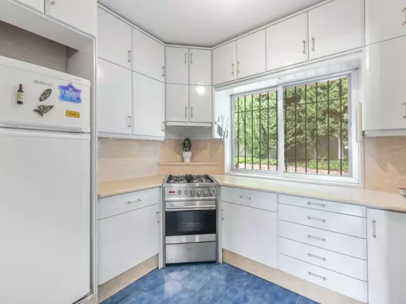 3-bedroom Villa In Fuengirola, Spain (228 M²)