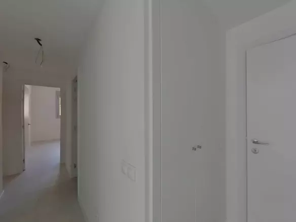 3-bedroom Apartment In Benalmádena, Spain (129 M²)
