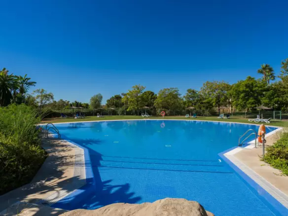 3-bedroom Apartment In Málaga, Spain (127 M²)