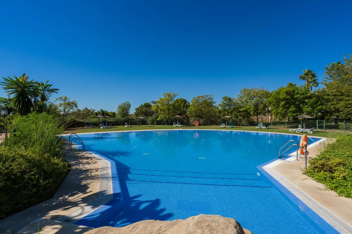 3-bedroom Apartment In Málaga, Spain (127 M²)