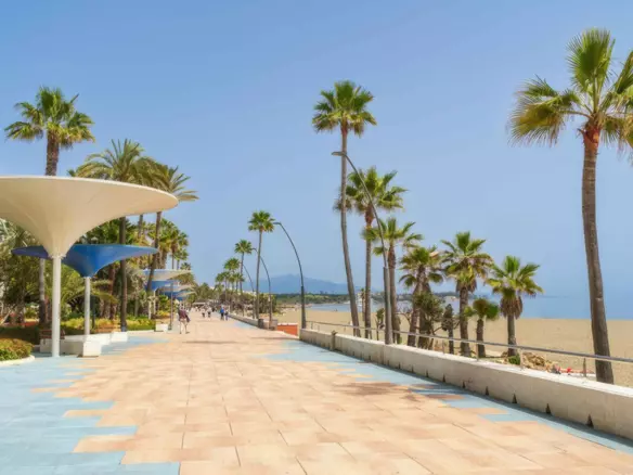 3-bedroom Apartment In Estepona, Spain (107 M²)