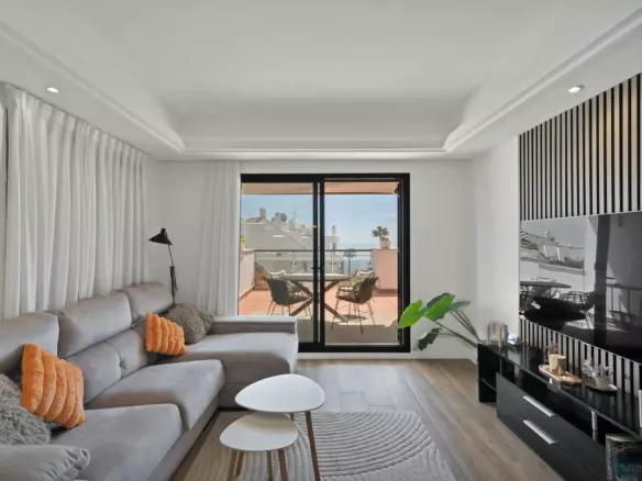 2-bedroom Apartment In Casares, Spain (80 M²)