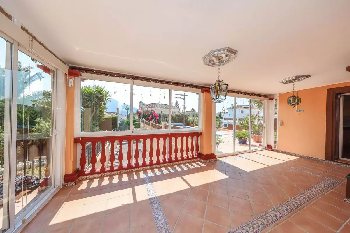 4-bedroom Villa In Coín, Spain (223 M²)