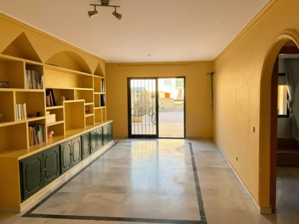 3-bedroom Apartment In Estepona, Spain (120 M²)