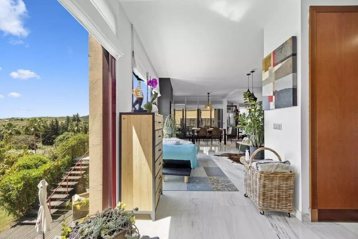 3-bedroom Villa In Málaga, Spain (260 M²)