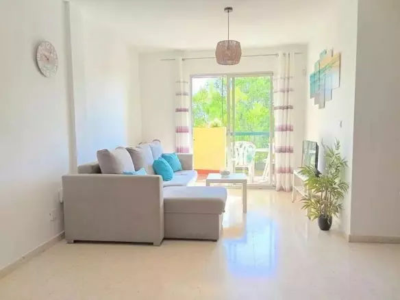 3-bedroom Apartment In Rincón De La Victoria, Spain (108 M²)