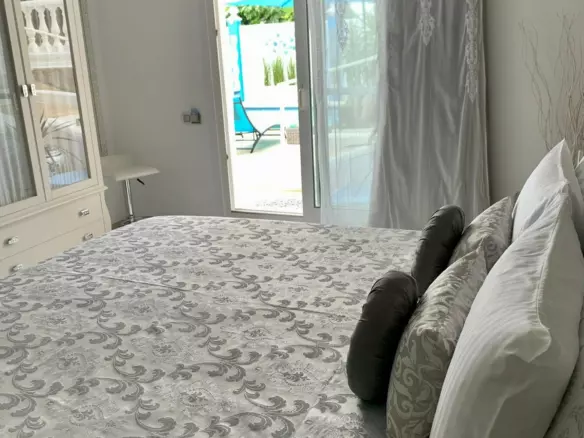 4-bedroom Villa In Benalmádena, Spain (410 M²)