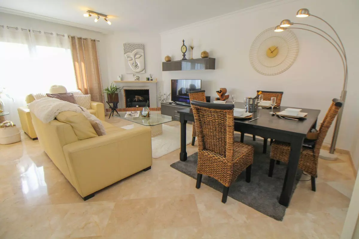 2-bedroom Apartment In Marbella, Spain (109 M²)