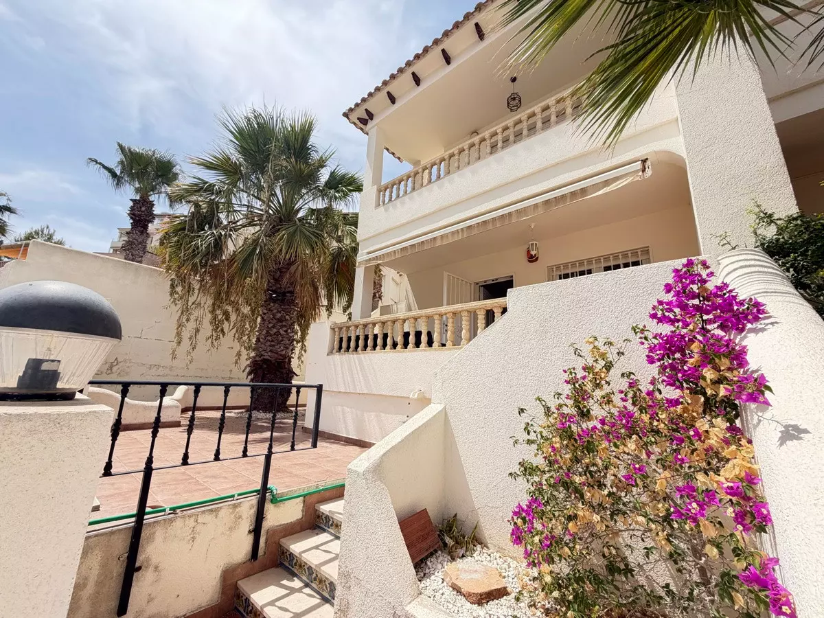 2-bedroom Apartment In Orihuela, Spain (87 M²)