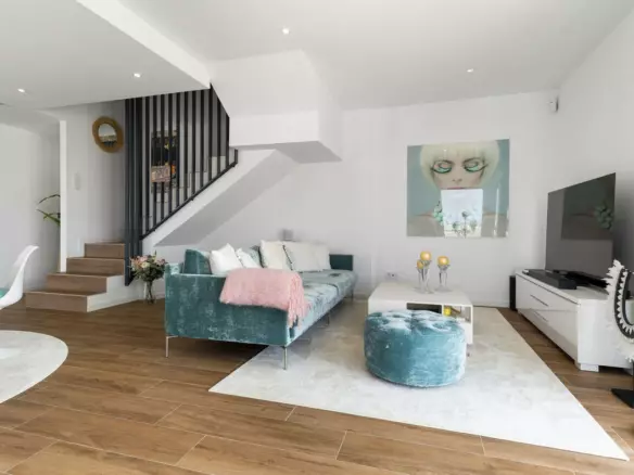3-bedroom Villa In Mijas, Spain (158 M²)
