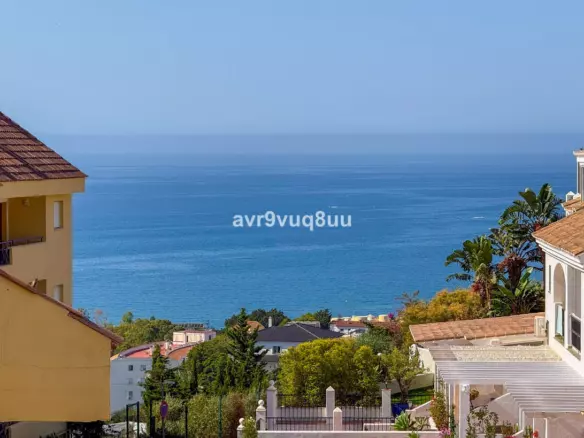 2-bedroom Apartment In Fuengirola, Spain (85 M²)