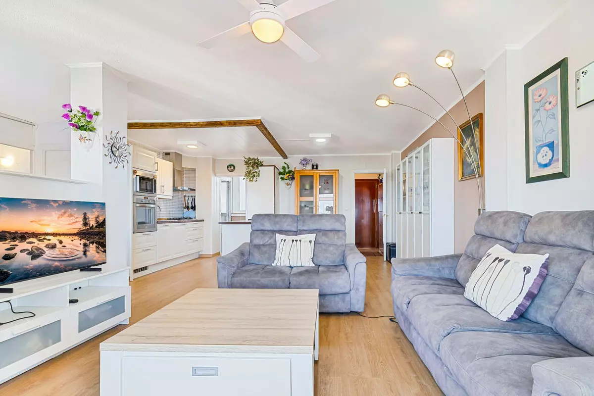 3-bedroom Apartment In Fuengirola, Spain (106 M²)