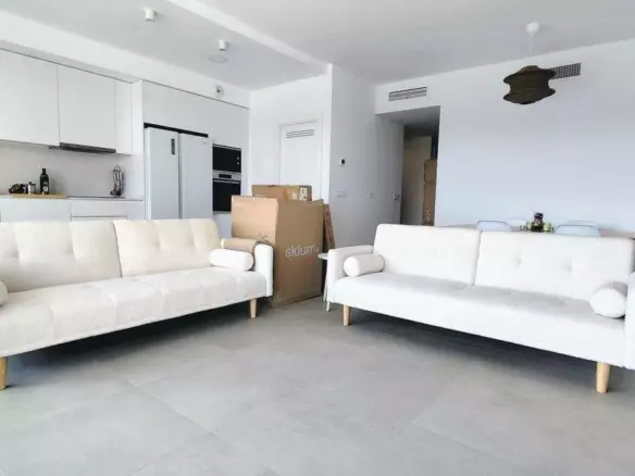 3-bedroom Apartment In Torremolinos, Spain (137 M²)