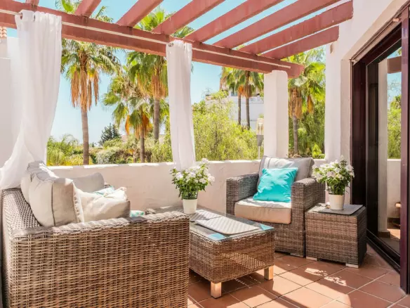 1-bedroom Apartment In Marbella, Spain (84 M²)