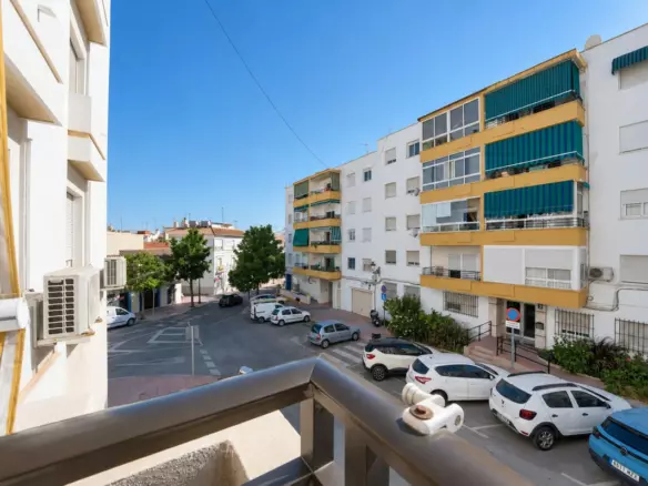 3-bedroom Apartment In Estepona, Spain (107 M²)