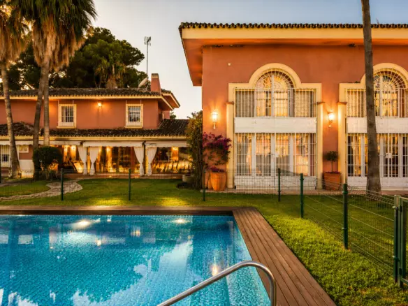 5-bedroom Villa In Marbella, Spain (650 M²)