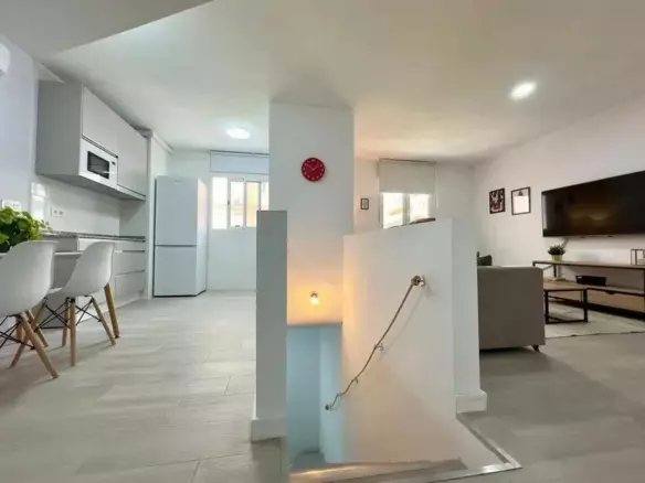 2-bedroom Apartment In Málaga, Spain (78 M²)