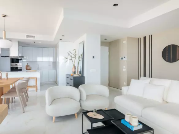 2-bedroom Apartment In Benidorm, Spain (103 M²)