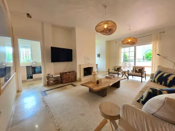 3-bedroom Apartment In Marbella, Spain (112 M²)