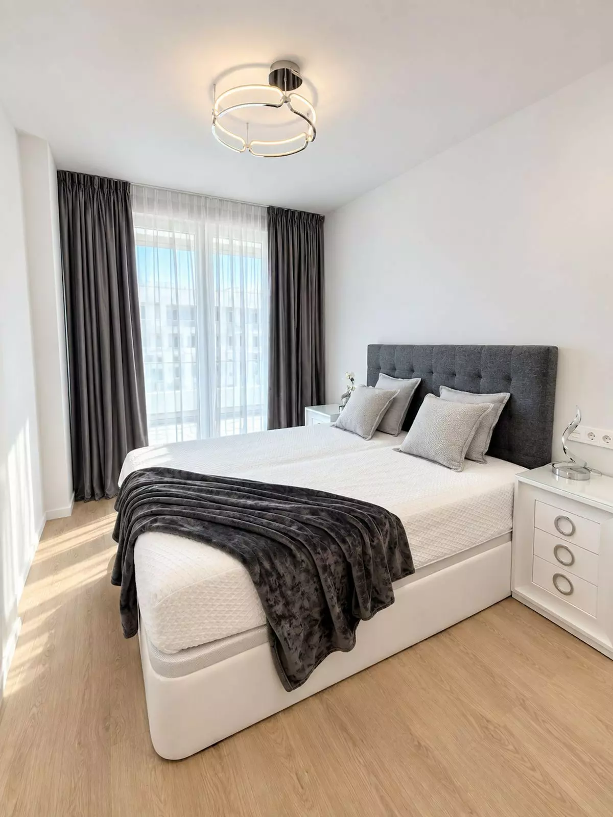 3-bedroom Apartment In Marbella, Spain (119 M²)