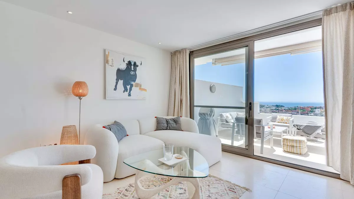 2-bedroom Apartment In Casares, Spain (108 M²)