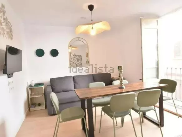3-bedroom Apartment In Málaga, Spain (80 M²)