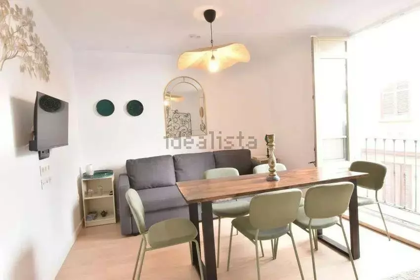 3-bedroom Apartment In Málaga, Spain (80 M²)