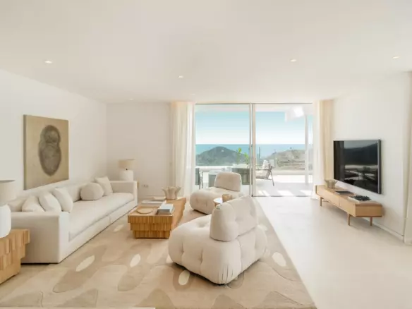 3-bedroom Apartment In Ojen, Spain (267 M²)