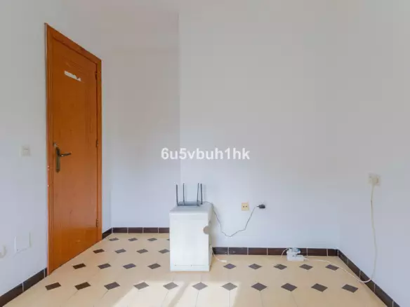 3-bedroom Apartment In Fuengirola, Spain (73 M²)