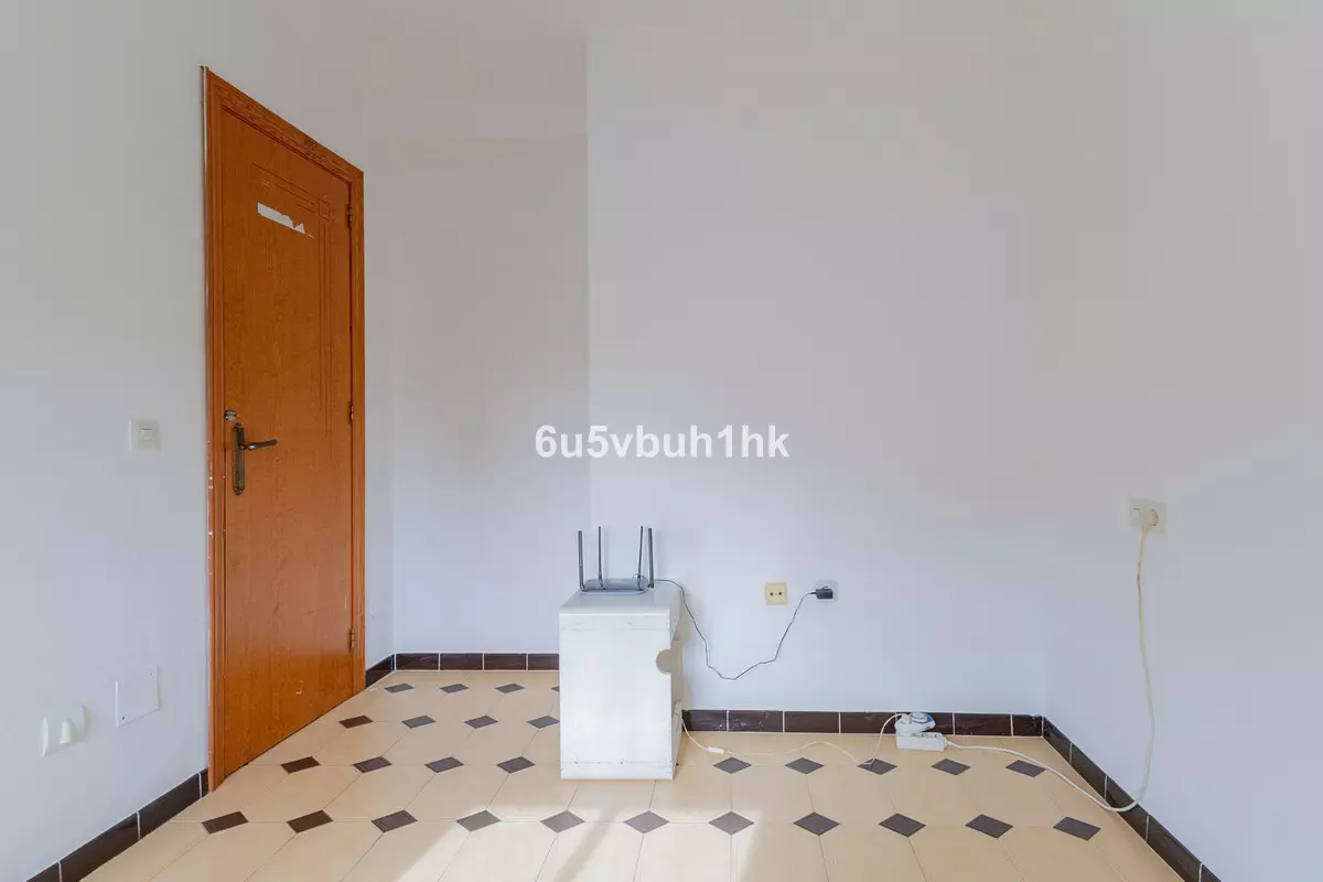 3-bedroom Apartment In Fuengirola, Spain (73 M²)