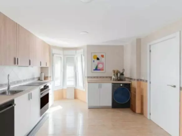 4-bedroom Town House In Málaga, Spain (212 M²)