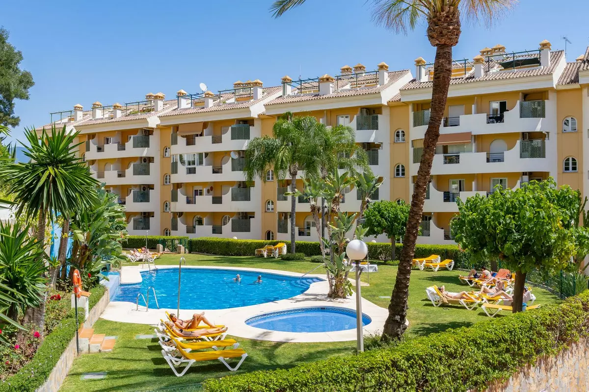 2-bedroom Apartment In Marbella, Spain (97 M²)