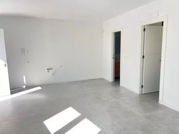 1-bedroom Apartment In Torremolinos, Spain (48 M²)