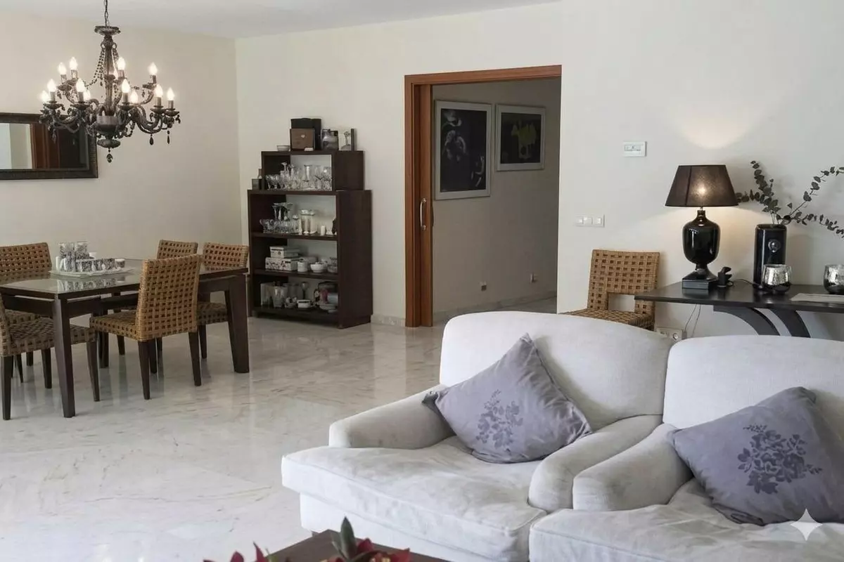 4-bedroom Apartment In Marbella, Spain (190 M²)
