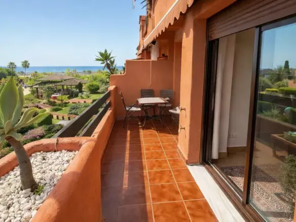 2-bedroom Apartment In Estepona, Spain (120 M²)