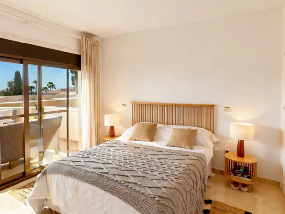 2-bedroom Apartment In Estepona, Spain (83 M²)