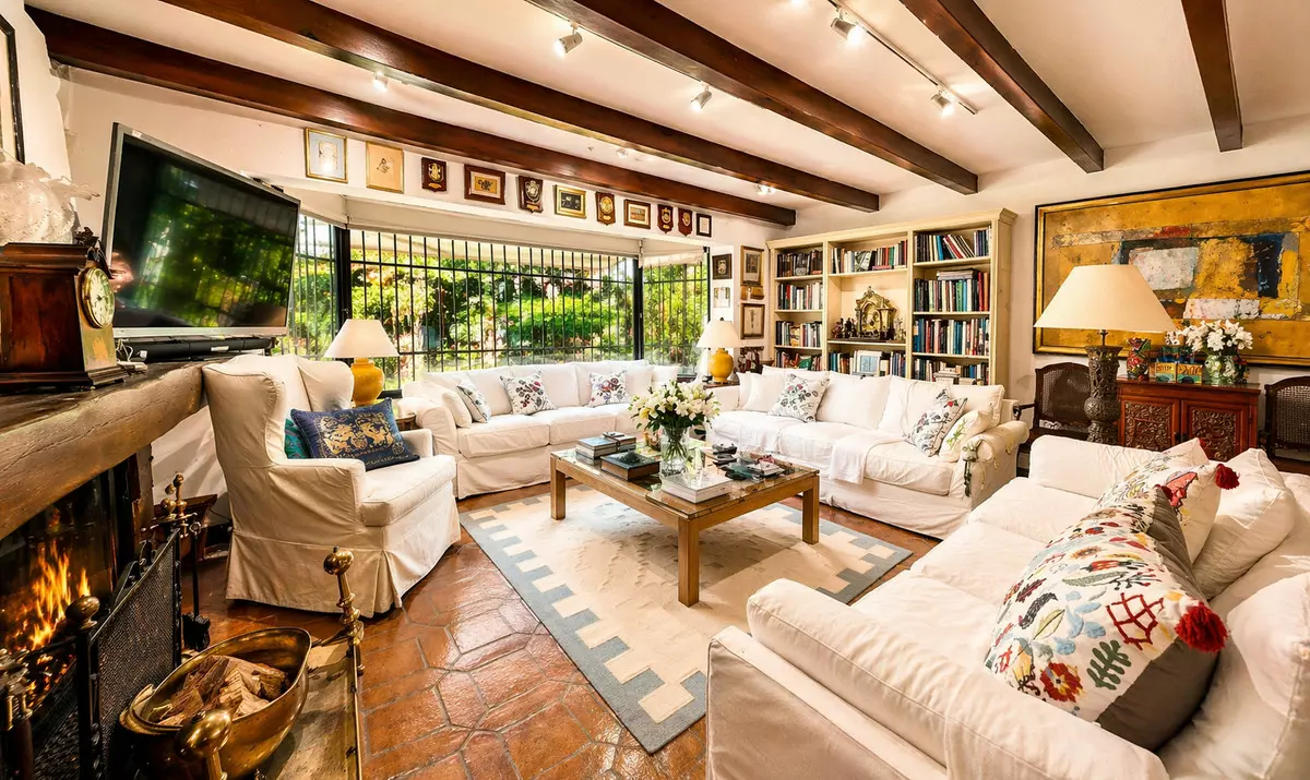 5-bedroom Villa In Marbella, Spain (450 M²)