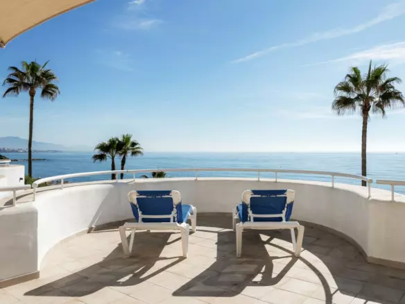 2-bedroom Apartment In Estepona, Spain (94 M²)