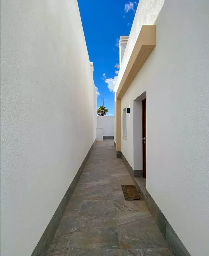 3-bedroom Villa In Murcia, Spain (88 M²)