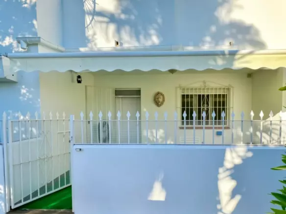2-bedroom Apartment In Estepona, Spain (70 M²)