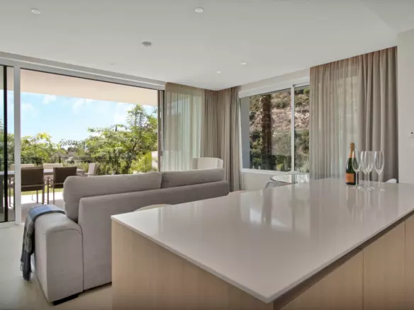 2-bedroom Apartment In Ojen, Spain (111 M²)