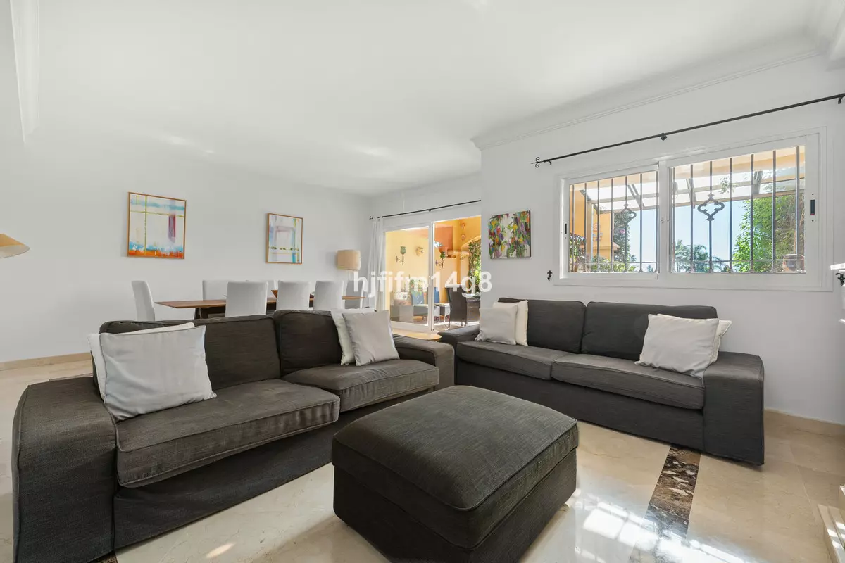 4-bedroom Town House In Marbella, Spain (280 M²)