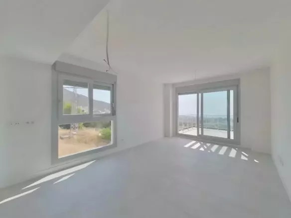 2-bedroom Apartment In Benalmádena, Spain (116 M²)